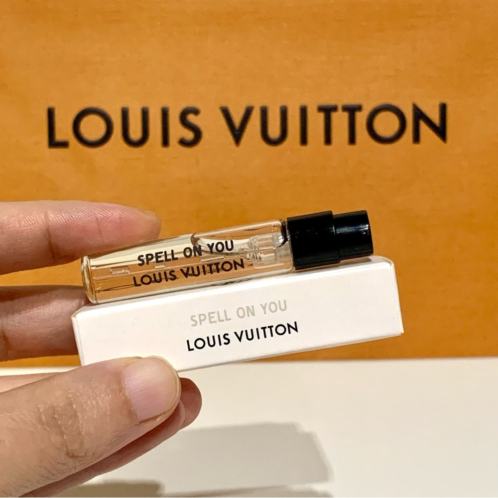 4 Pcs ✅ SPELL ON YOU Louis Vuitton 2ml sample